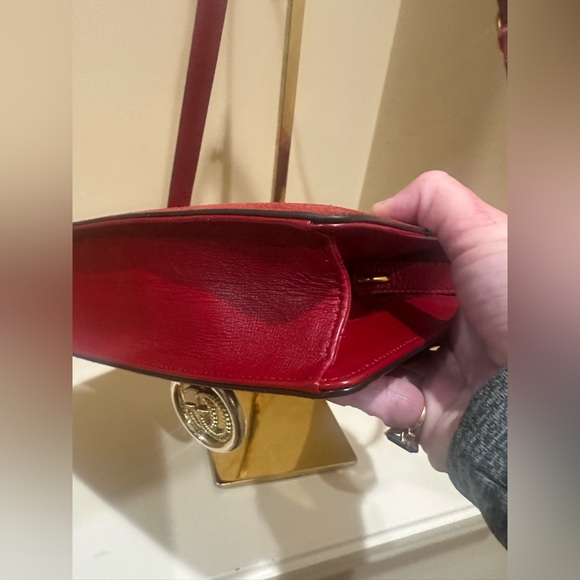 Gucci
Double G Torchon Marmont Scarf Ring Bag - Picture 11 of 16